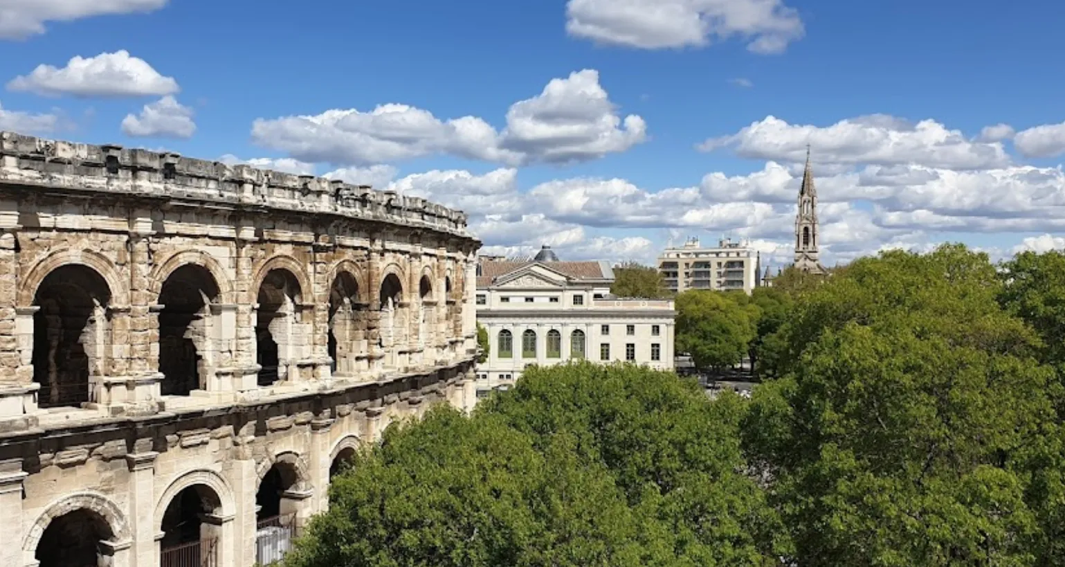 Magasin de CBD à Nîmes